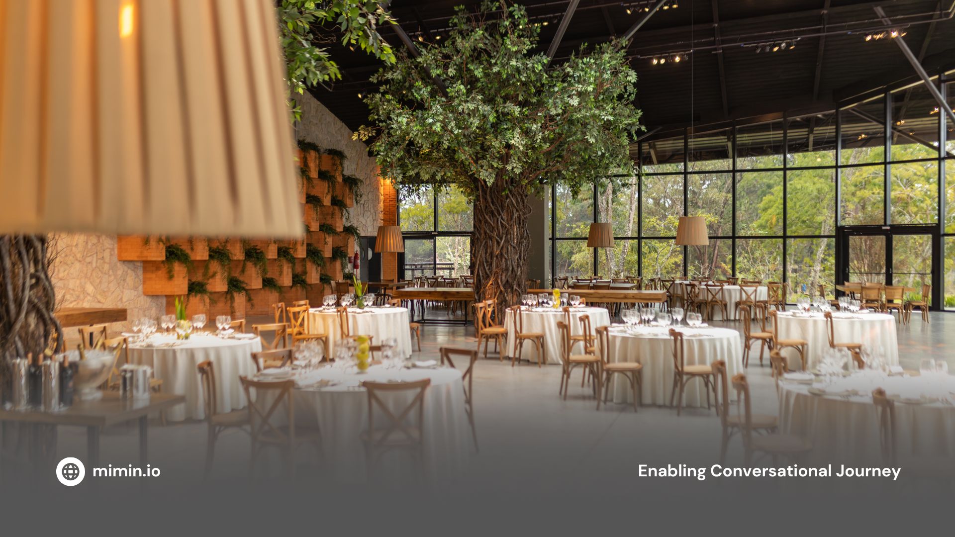 From Broadcast to Booking: 3 Ways Omnichannel Drives Restaurant Loyalty